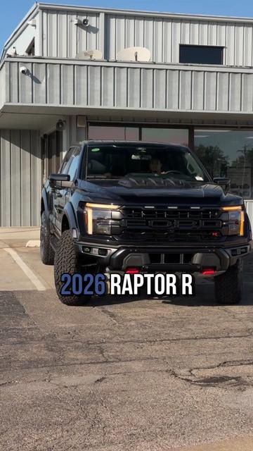 @Landmark Ford Trucks East
