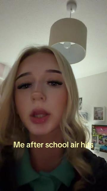 @𝓁𝒶𝓊𝓇𝒶🪽🧁