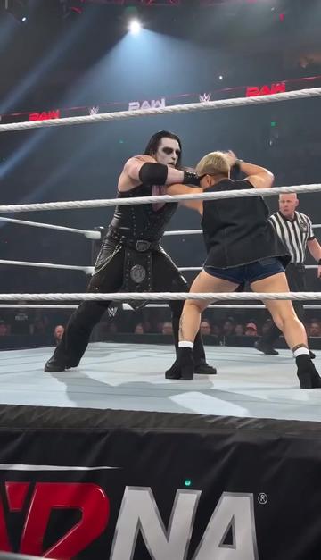 @lone girl 223