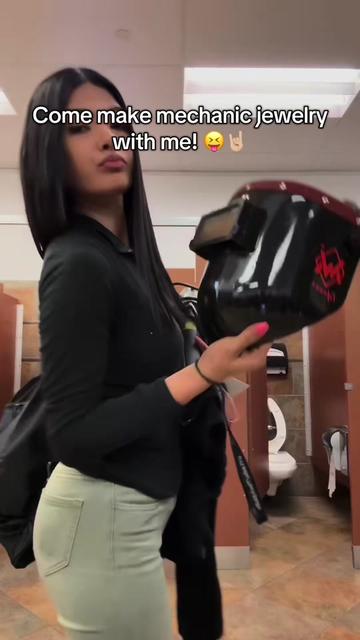 @craftbymax