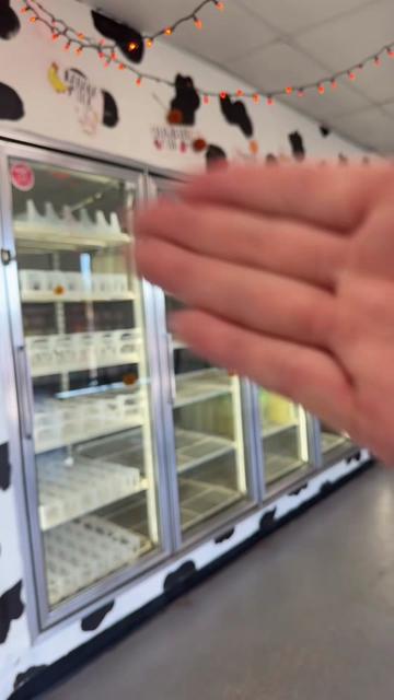 @Chinosfarmfreshdairy