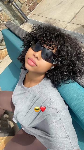 @PRAISE🧸🎀