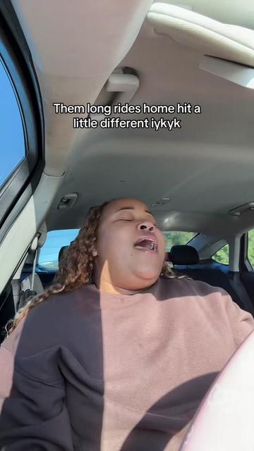 @Tati💛