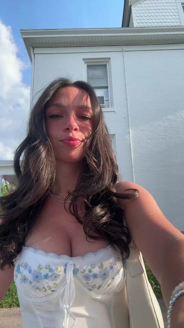 @Eloise Hayden