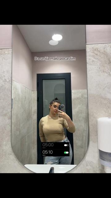 @vikixq👑