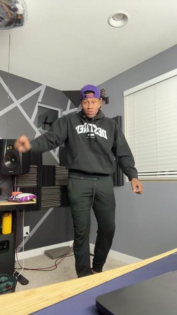 @Dstined