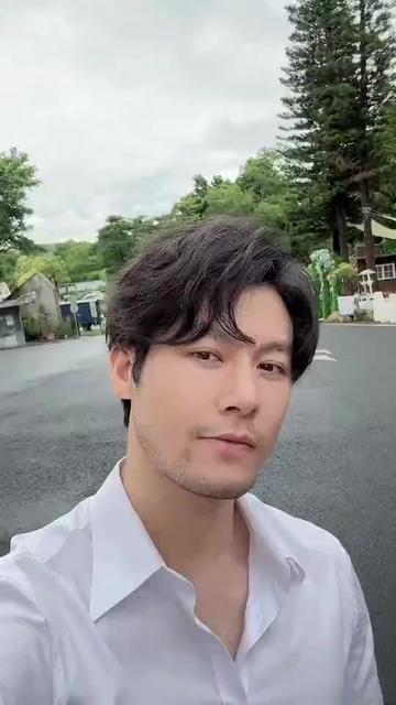@Ho&agrave;ng Nam