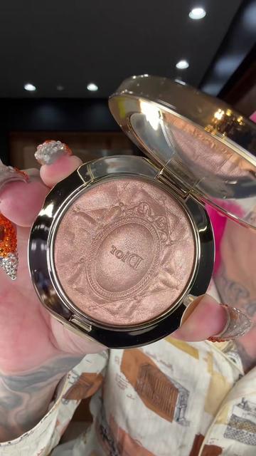 @Jeffree Star