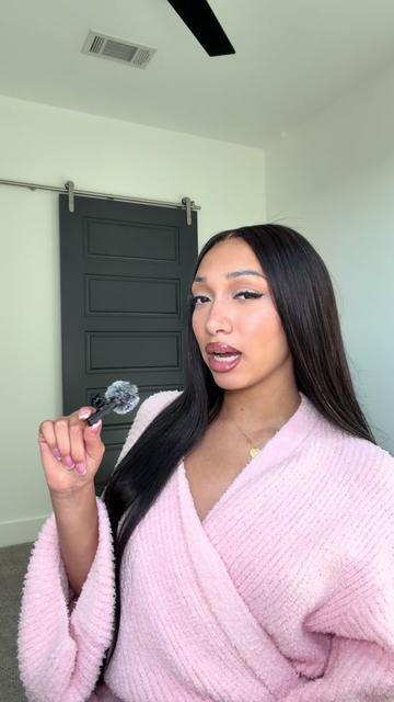 @julyanna