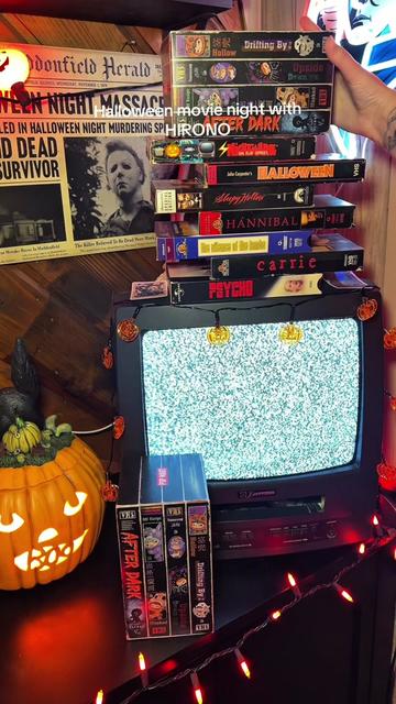 @Spooky Sara🦇🎃