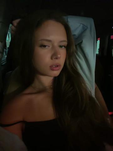 @Машку за ляжкуу ✨