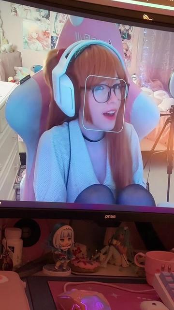 @Kiki