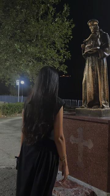 @mariana_necaj