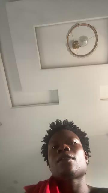 @Whobimostor 🥳🥸