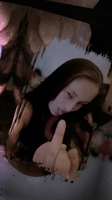 @Isabel212