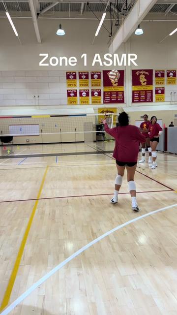 @uscwomensvolley