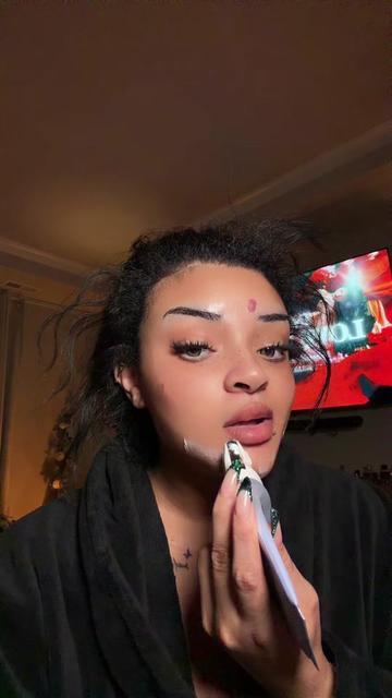 @Anastasia ✨