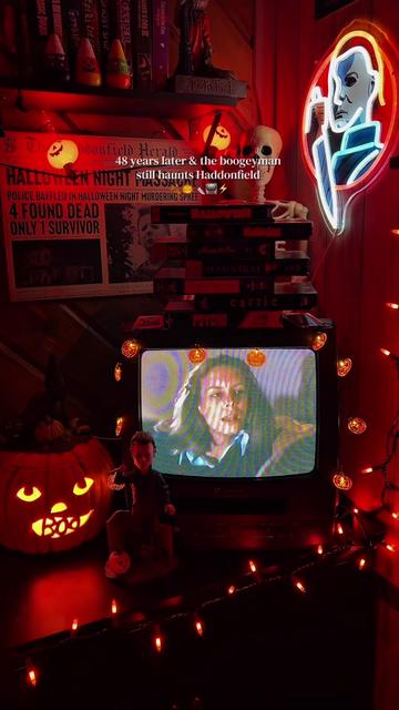 @Spooky Sara🦇🎃