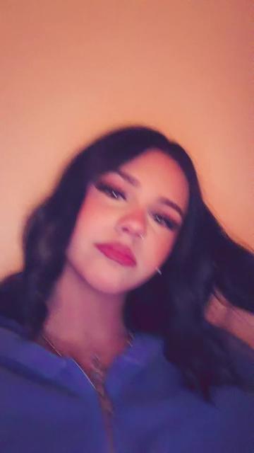 @PresleyLeonor