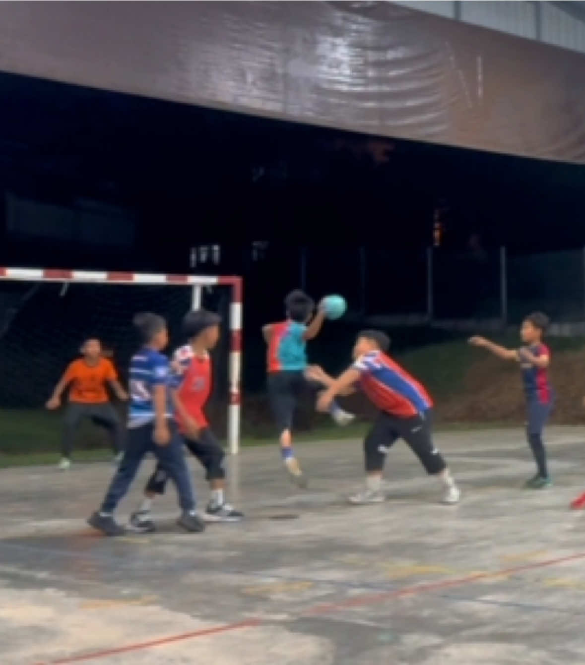 @Asya.