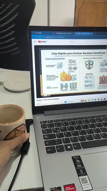 @Tesicafé | Investigación + IA