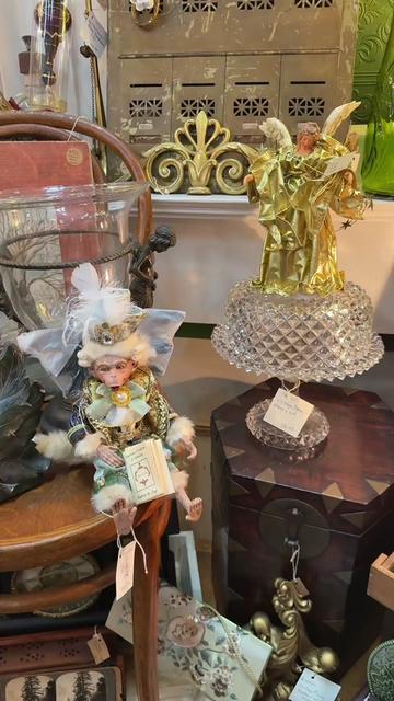 @LonestarAntiqueMall
