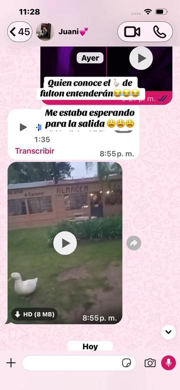 @Vicky🦋