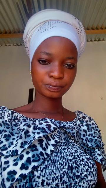 @Wife of young boy 🤦&zwj;♂️🤦&zwj;♂️