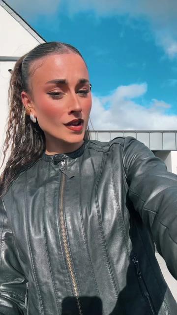 @Emma