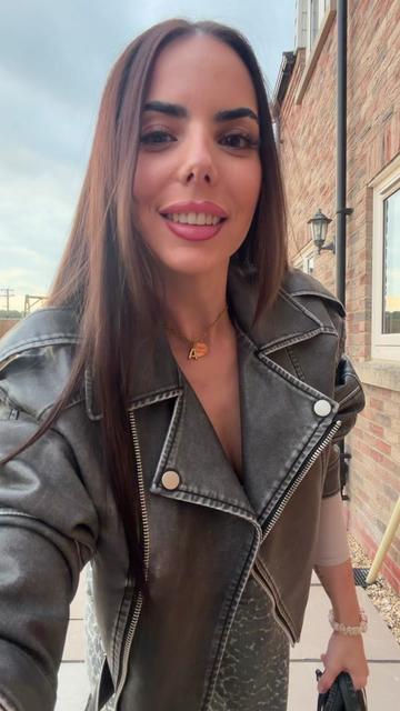 @ADRIANA ✨