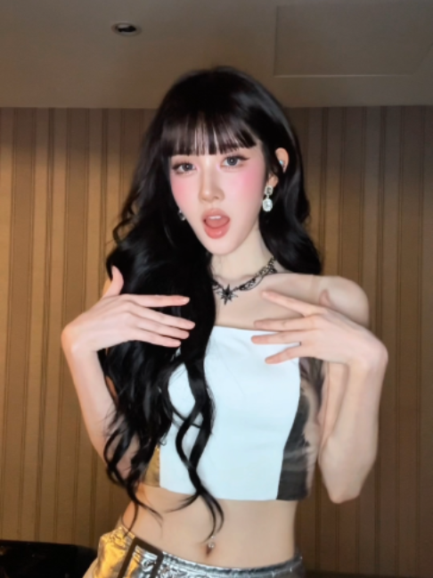 @STAYC
