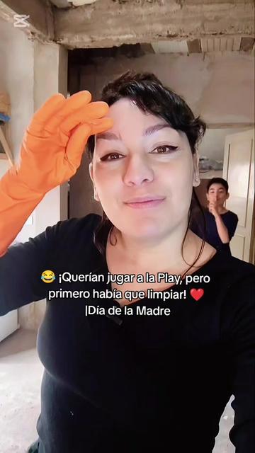 @iris velazquez
