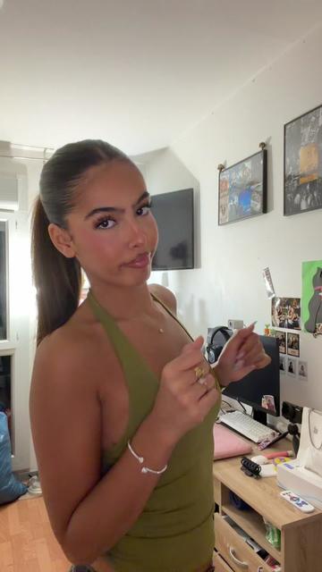 @mariatuconnais