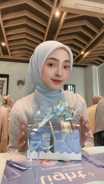 @intanmlna