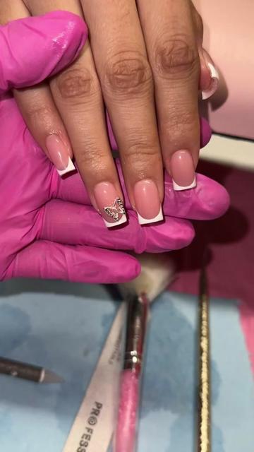 @831 NAIL TECH 🍒