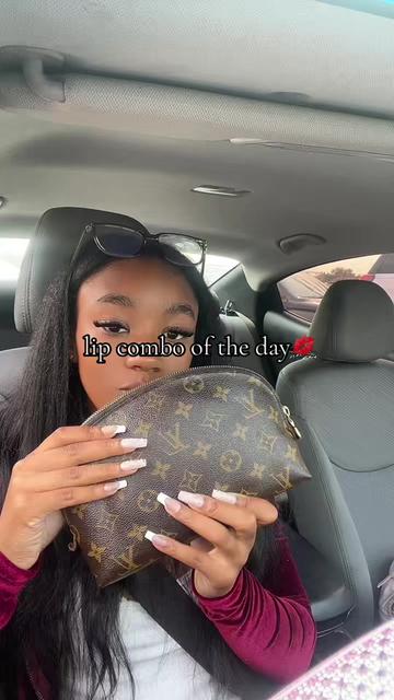@𝒞𝑒𝓈𝒾𝓁𝓎 👸🏽🎀