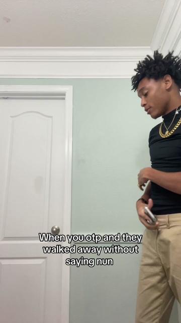 @Kj._.