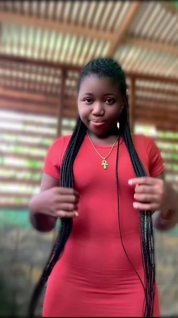 @🦋Aphyia Lizzy💕🤭