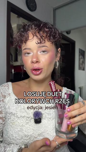 @CURLYBROWNIE• hair, GRWM •
