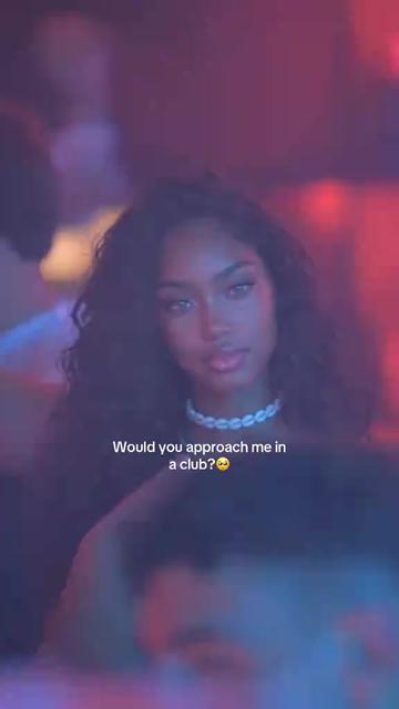 @Nora Black