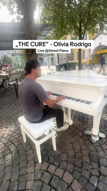 @Autistic Piano