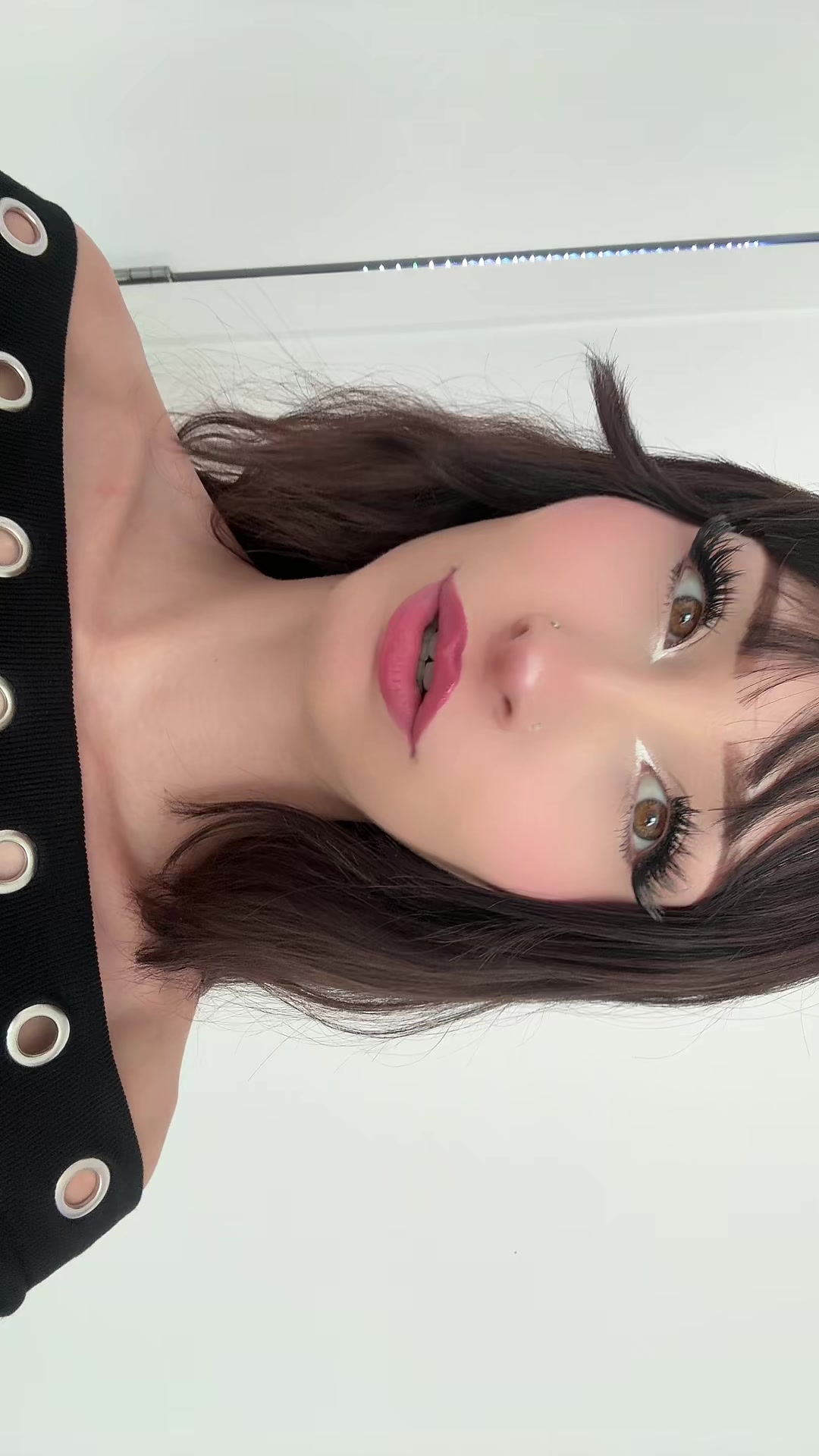@Foxxi