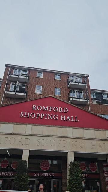 @Romford Shopping Hall