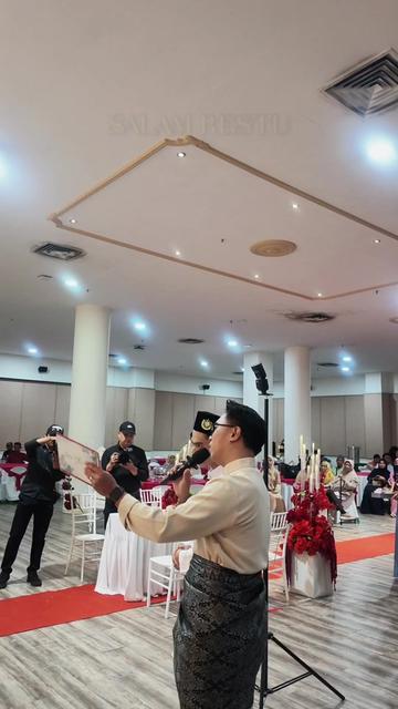 @Adii Shah'zLe