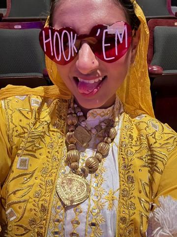 @Hookem Bhangra