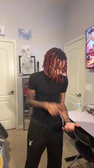 @sometatteddudewitdreads