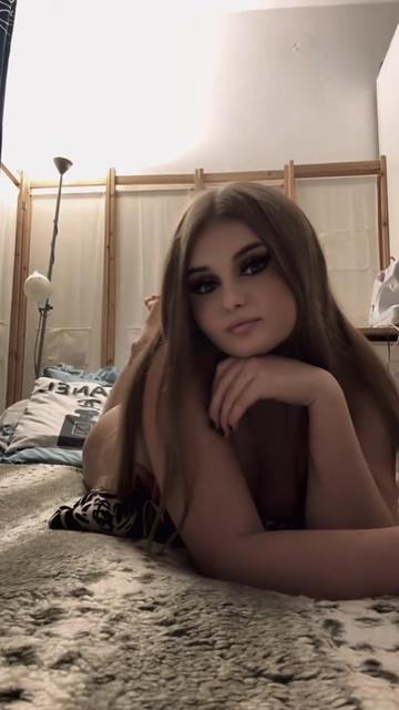 @Amelcia🫦