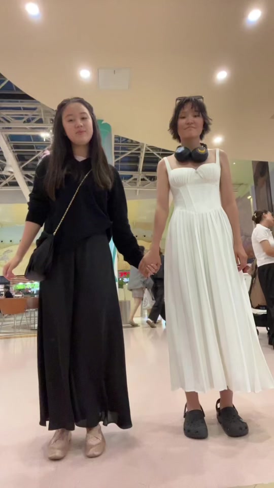 @zhibekek