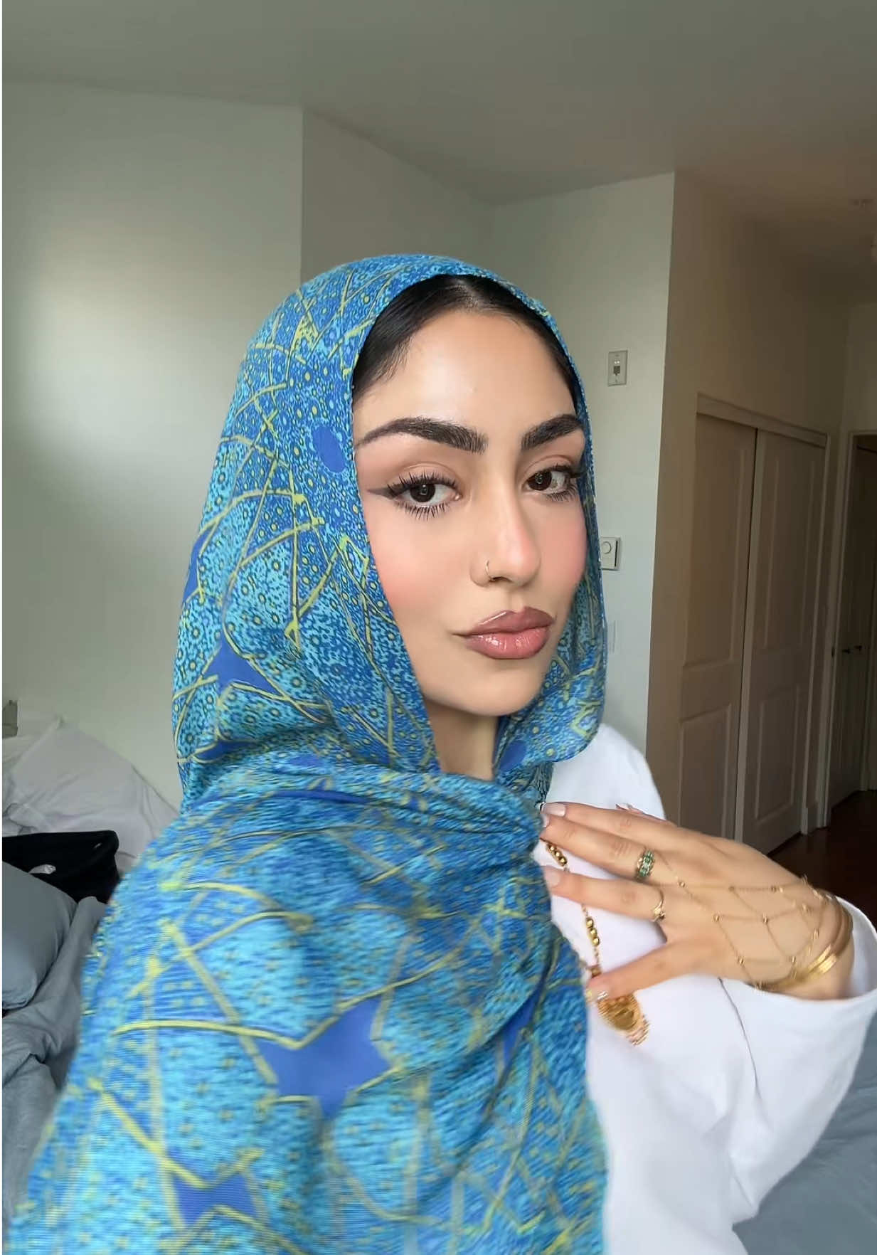 @saharayar