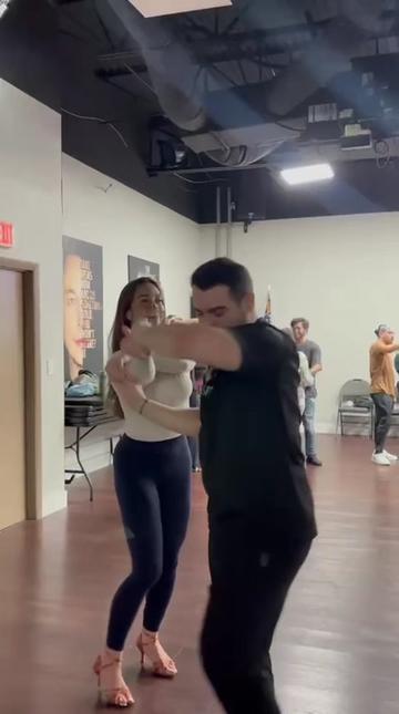 @Salsa Dance Society